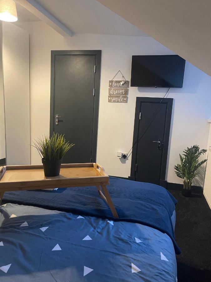 Elegant Studio1 Netflix Bathroom Close To Beach Swansea Esterno foto