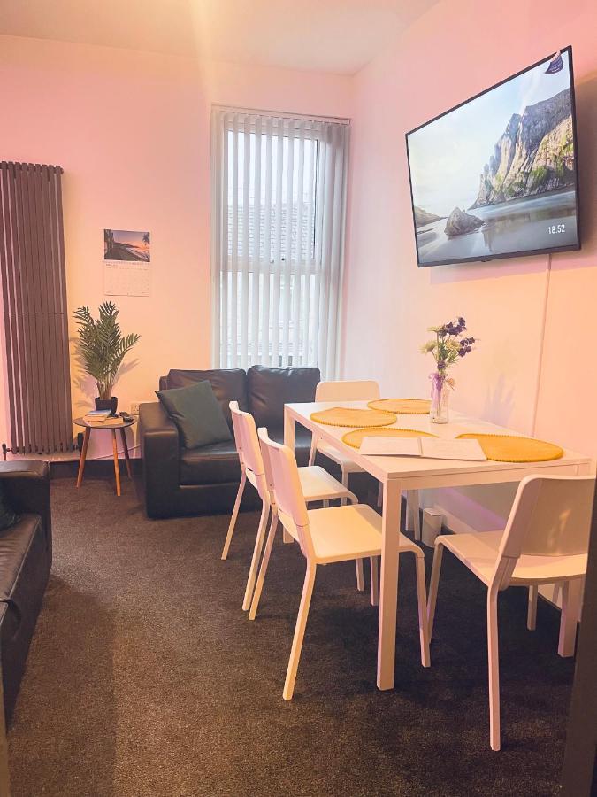 Elegant Studio1 Netflix Bathroom Close To Beach Swansea Esterno foto
